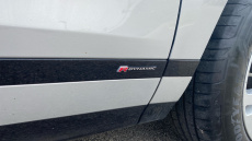 Land Rover Range Rover Evoque 1.5 P300e R-Dynamic S 5dr Auto Hatchback